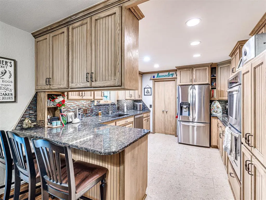 Photo 11 — 43302 Hazel Dell Road, Meeker, OK 74855