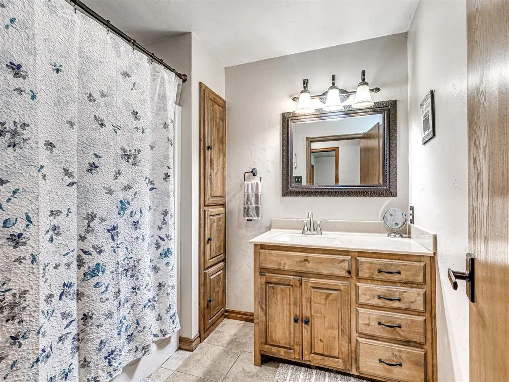 Photo 29 — 43302 Hazel Dell Road, Meeker, OK 74855