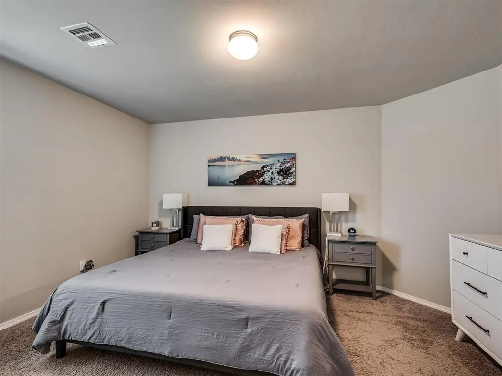 Photo 12 — 4320 Siena Ridge Boulevard, Mustang, OK 73179