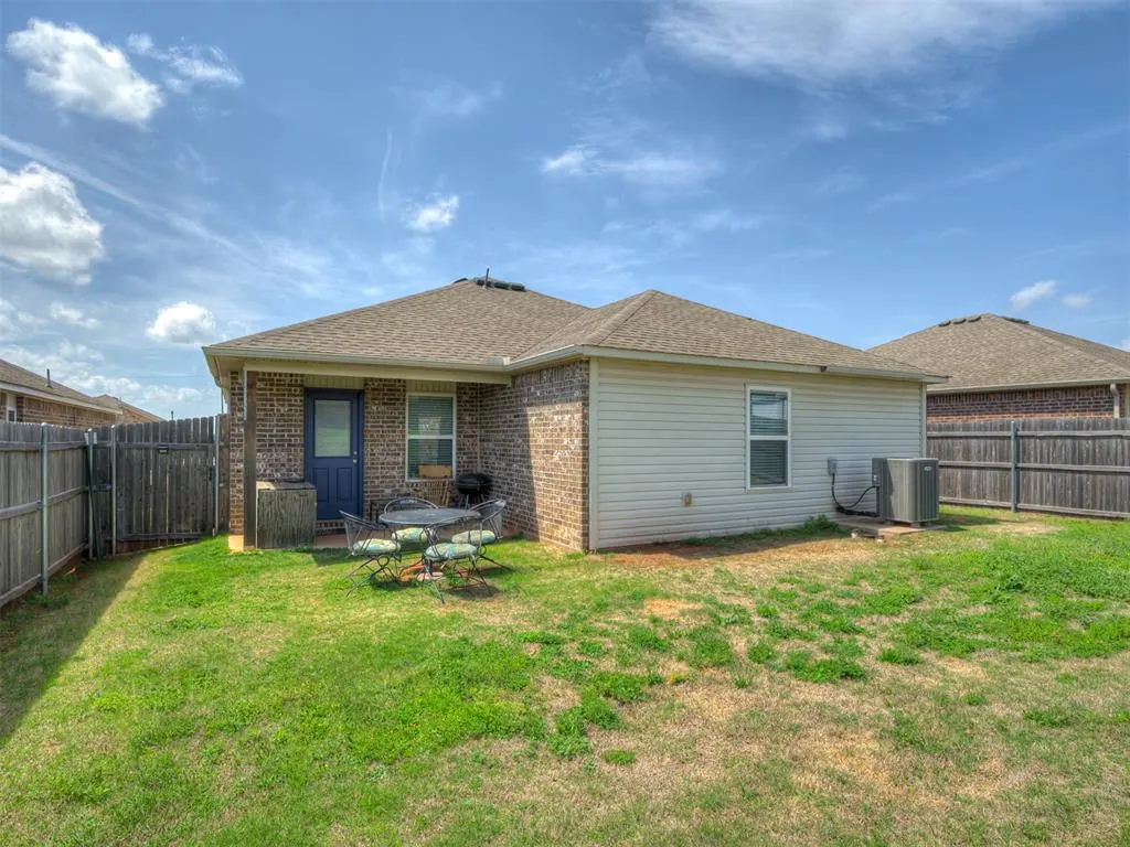 Photo 28 — 4320 Siena Ridge Boulevard, Mustang, OK 73179