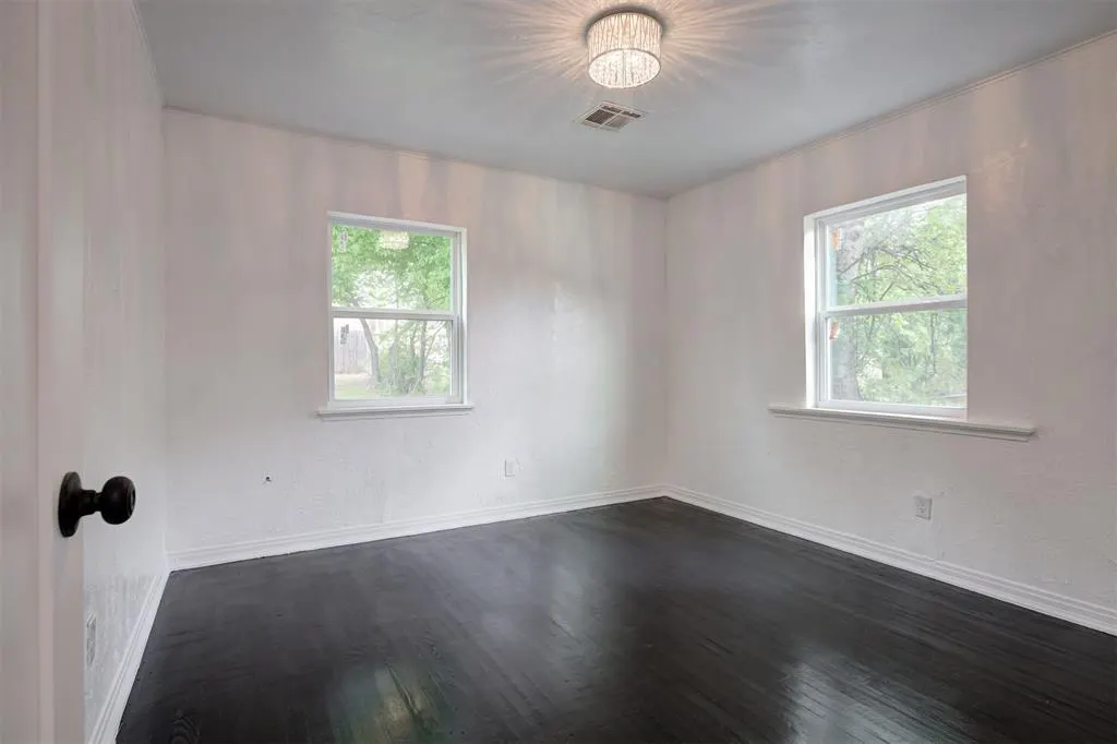 Photo 19 — 3041 W Eubanks Street, Oklahoma City, OK 73112
