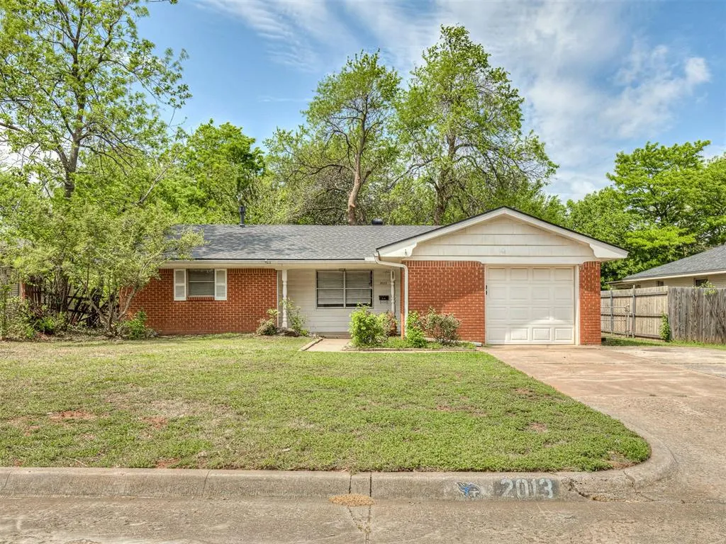 Front exterior — 2013 Hardy Drive, Edmond, OK 73013