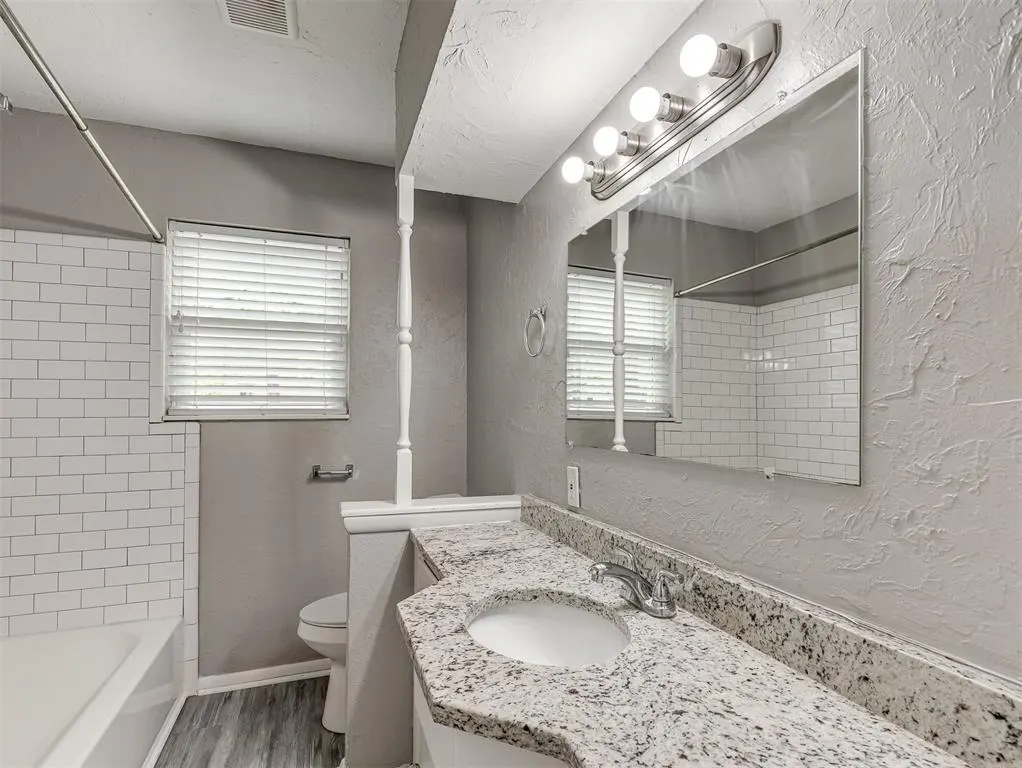 Photo 21 — 2013 Hardy Drive, Edmond, OK 73013