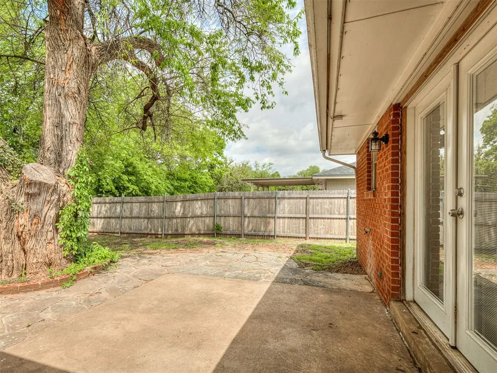Photo 26 — 2013 Hardy Drive, Edmond, OK 73013