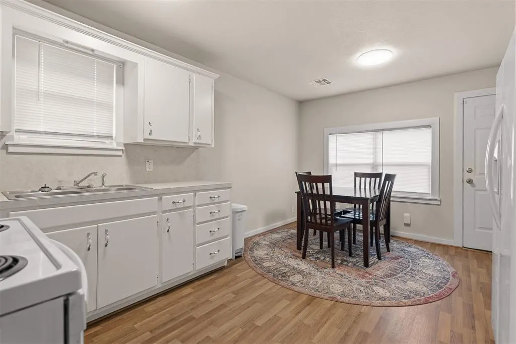 Photo 6 — 214 S Locust Street, Pauls Valley, OK 73075