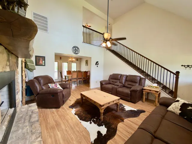 Photo 4 — 812 Valliant Bypass Road, Valliant, OK 74764