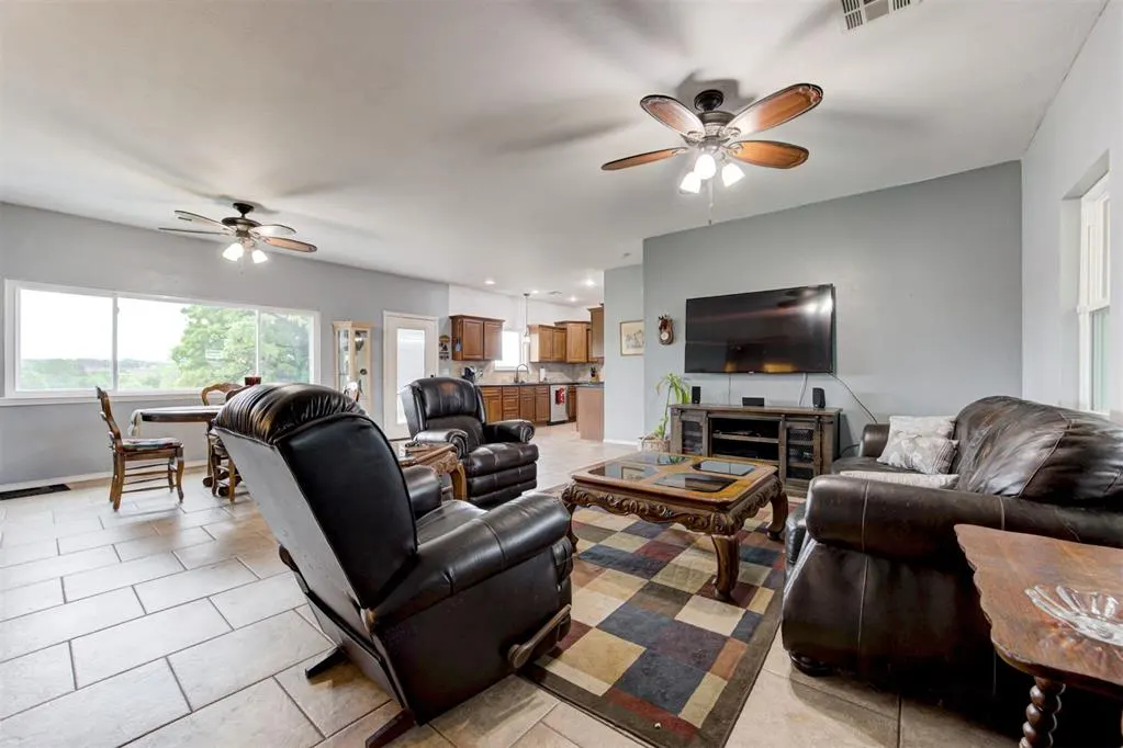 Photo 5 — 2013 County Road 1420, Alex, OK 73002