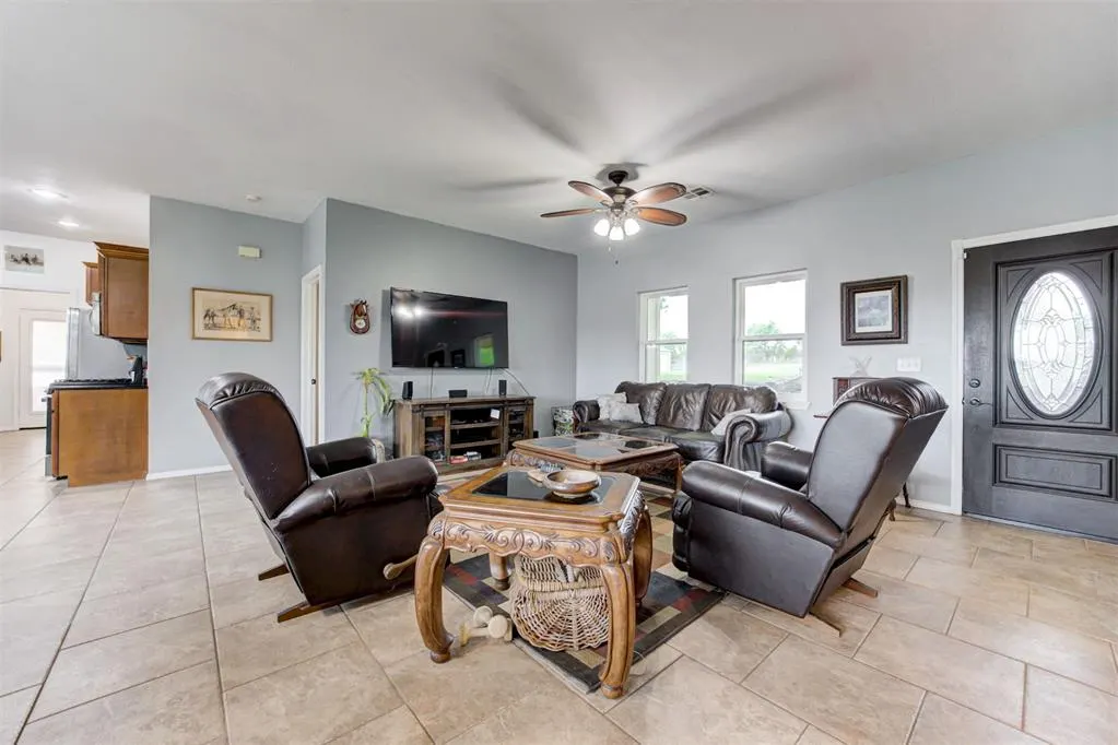Photo 6 — 2013 County Road 1420, Alex, OK 73002
