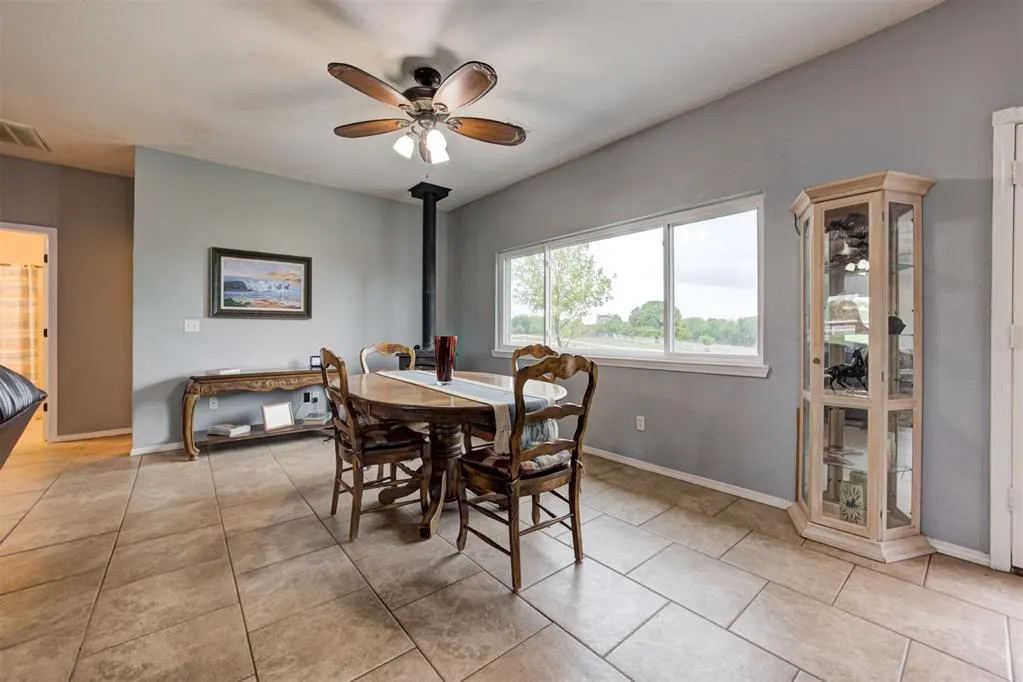Photo 9 — 2013 County Road 1420, Alex, OK 73002