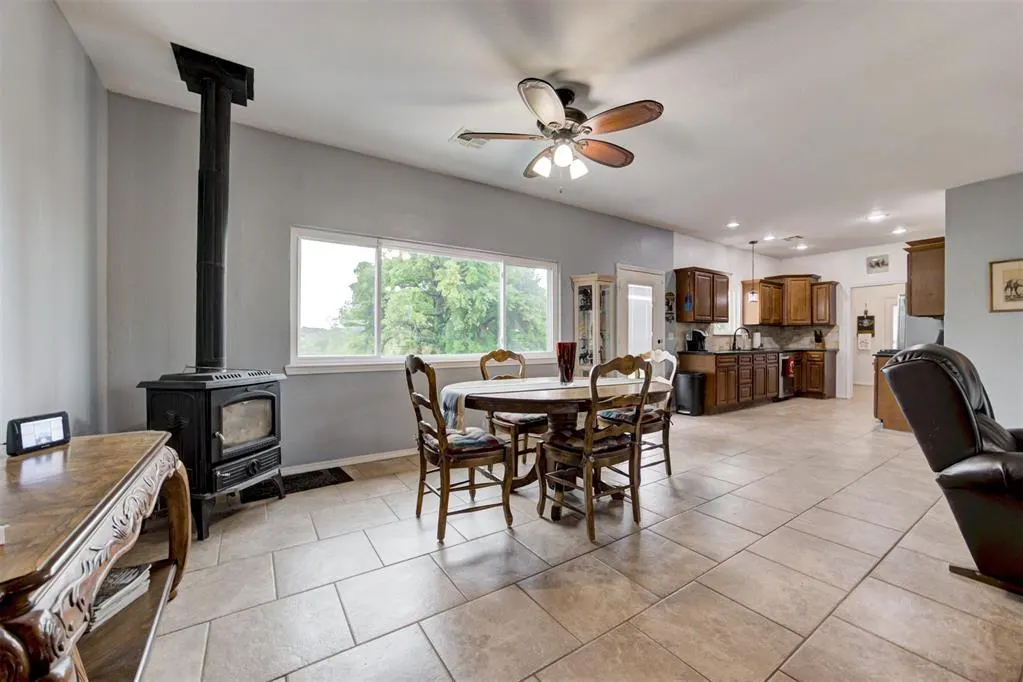 Photo 10 — 2013 County Road 1420, Alex, OK 73002