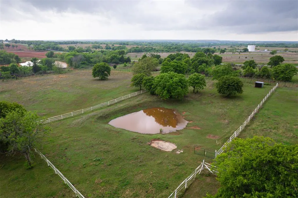 Photo 40 — 2013 County Road 1420, Alex, OK 73002