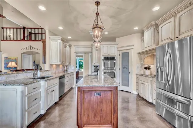 Photo 7 — 1582 High Ridge Drive, Blanchard, OK 73010