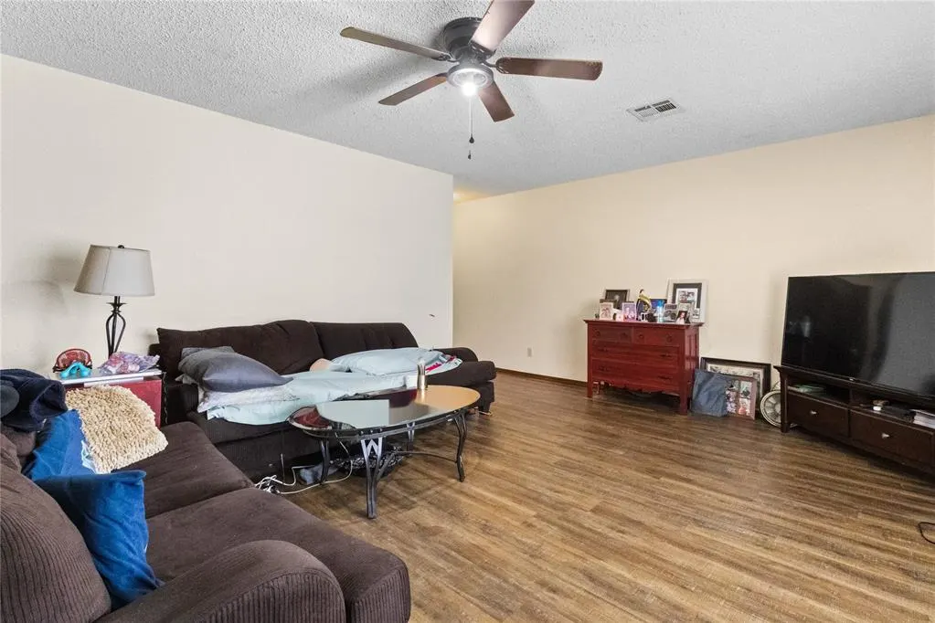 Photo 9 — 2113 Lynn Lane, Weatherford, OK 73096