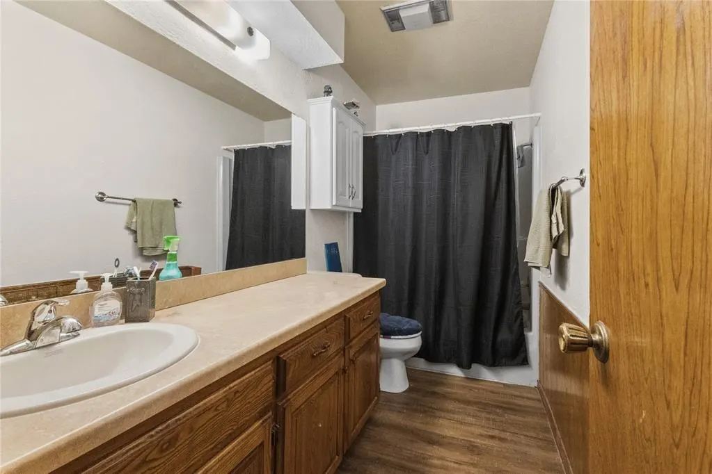 Photo 14 — 2113 Lynn Lane, Weatherford, OK 73096