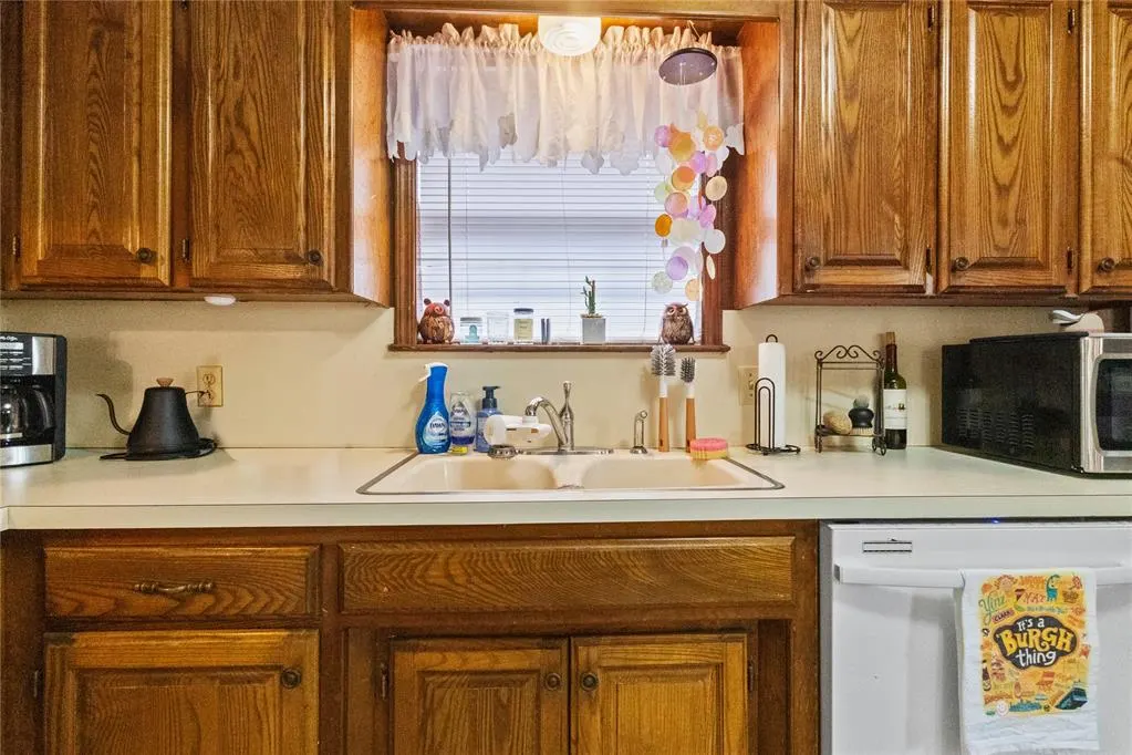 Photo 20 — 2113 Lynn Lane, Weatherford, OK 73096