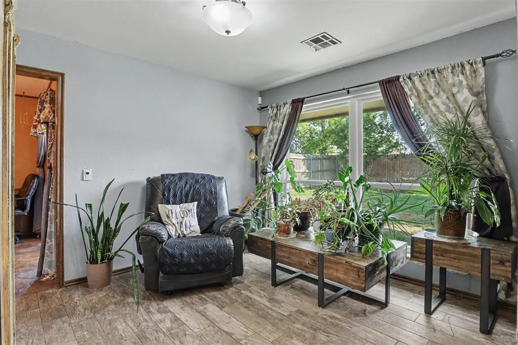 Photo 6 — 744 SW 101st Street, Oklahoma City, OK 73139