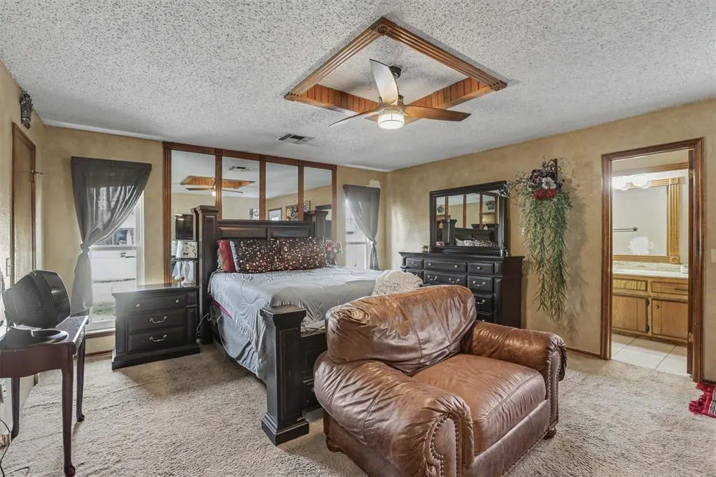 Photo 10 — 744 SW 101st Street, Oklahoma City, OK 73139