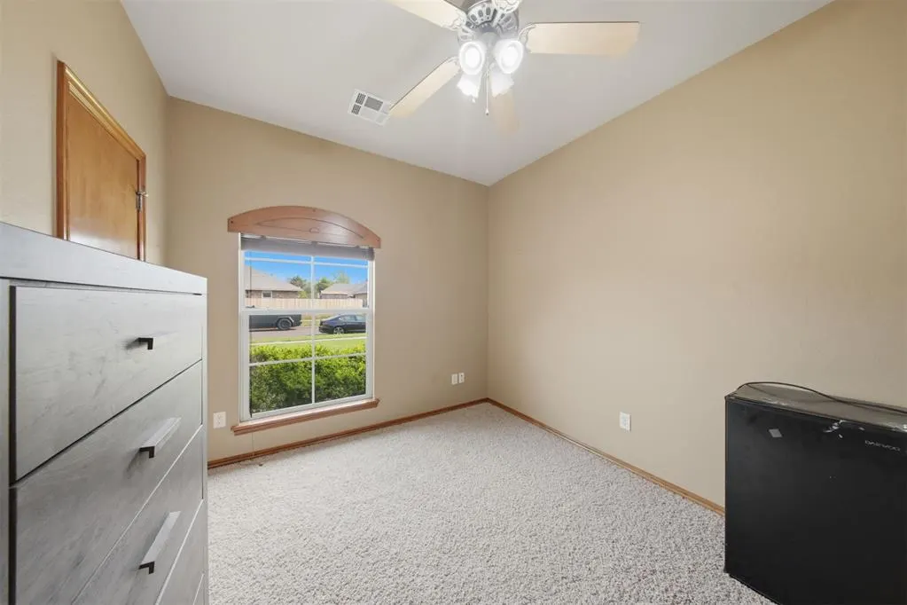 Photo 19 — 2112 SE 9th Street, Moore, OK 73160