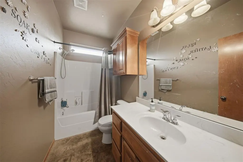 Photo 25 — 2112 SE 9th Street, Moore, OK 73160