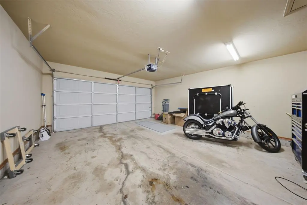 Photo 29 — 2112 SE 9th Street, Moore, OK 73160