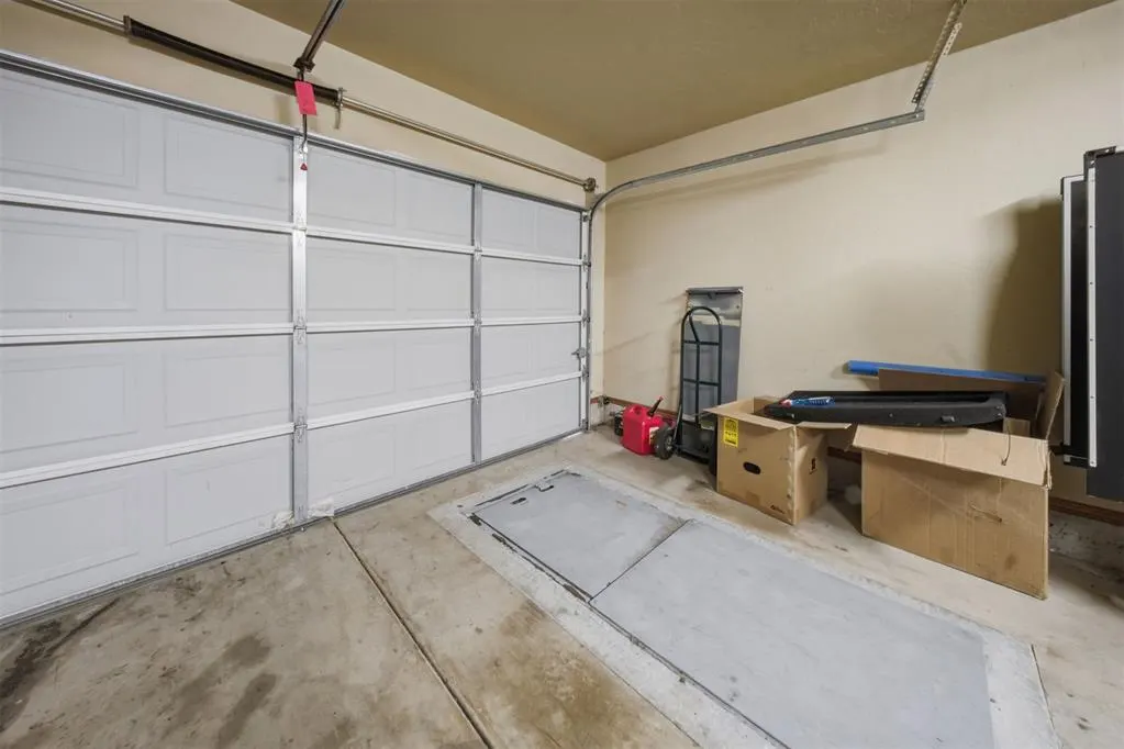 Photo 30 — 2112 SE 9th Street, Moore, OK 73160