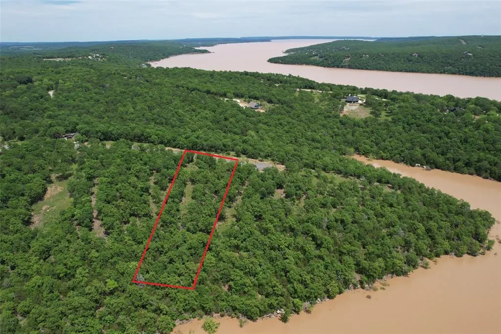 Photo 3 — 153 Patriot Pointe, Eufaula, OK 74432