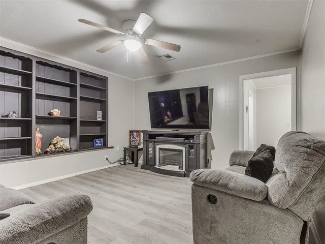 Photo 8 — 909 N McKinley Avenue, Shawnee, OK 74801