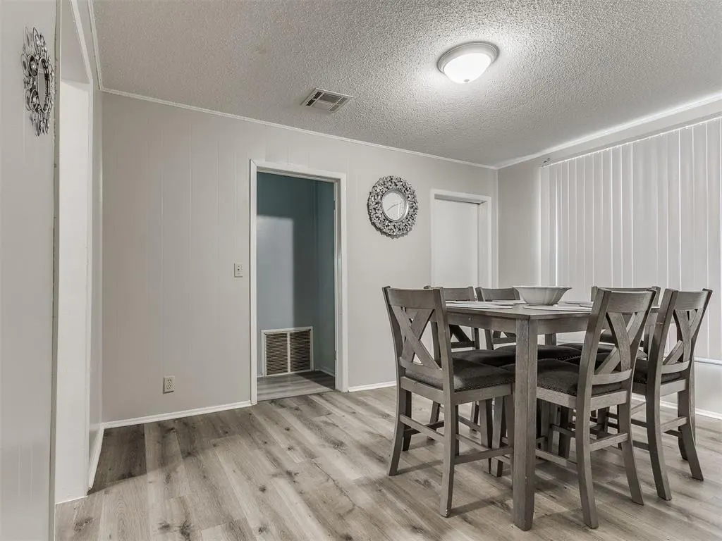 Photo 9 — 909 N McKinley Avenue, Shawnee, OK 74801