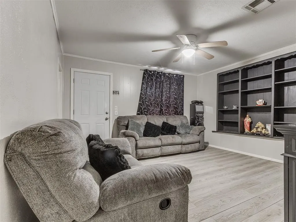 Photo 23 — 909 N McKinley Avenue, Shawnee, OK 74801