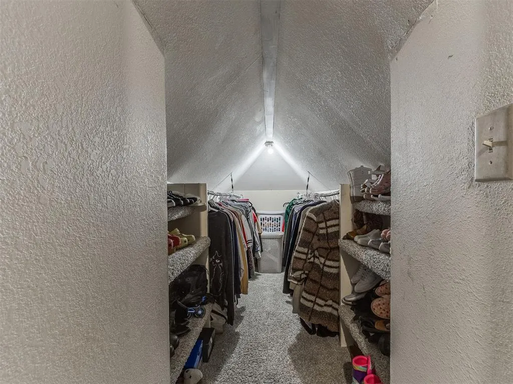 Photo 29 — 909 N McKinley Avenue, Shawnee, OK 74801