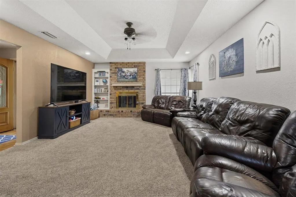 Photo 5 — 2001 NW 8th Avenue, Ardmore, OK 73401