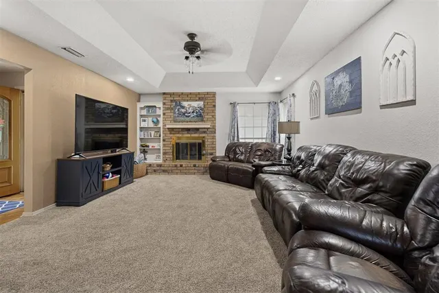 Photo 5 — 2001 NW 8th Avenue, Ardmore, OK 73401