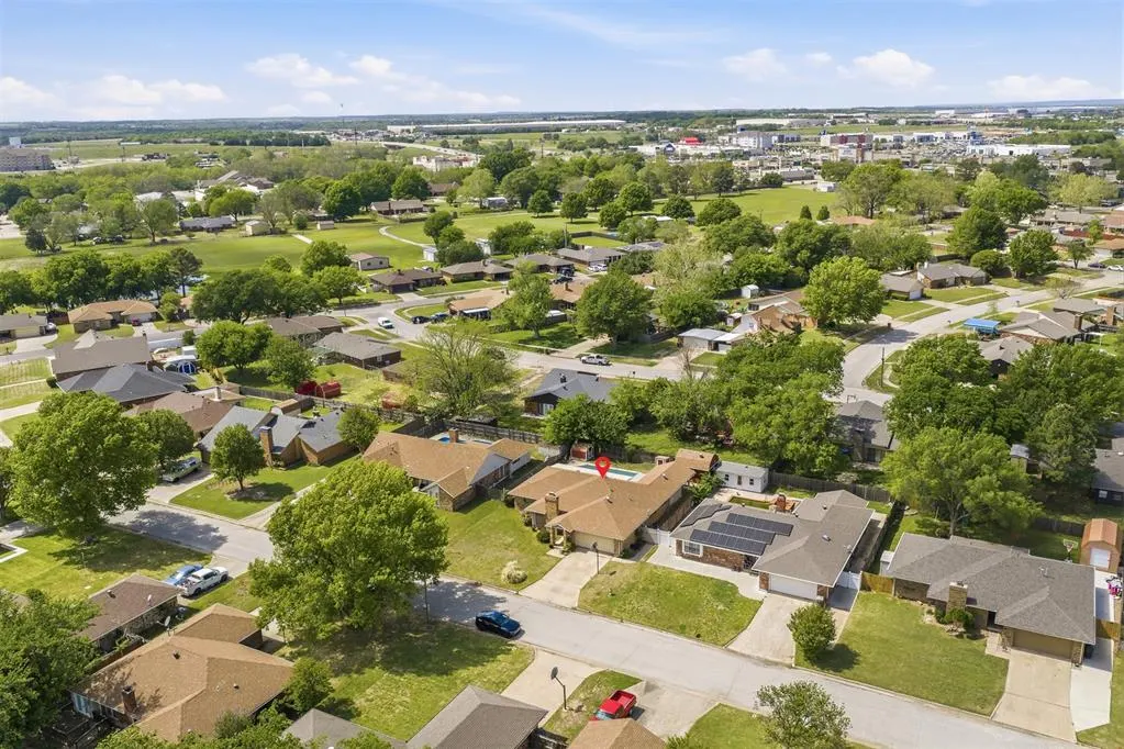Photo 38 — 2001 NW 8th Avenue, Ardmore, OK 73401