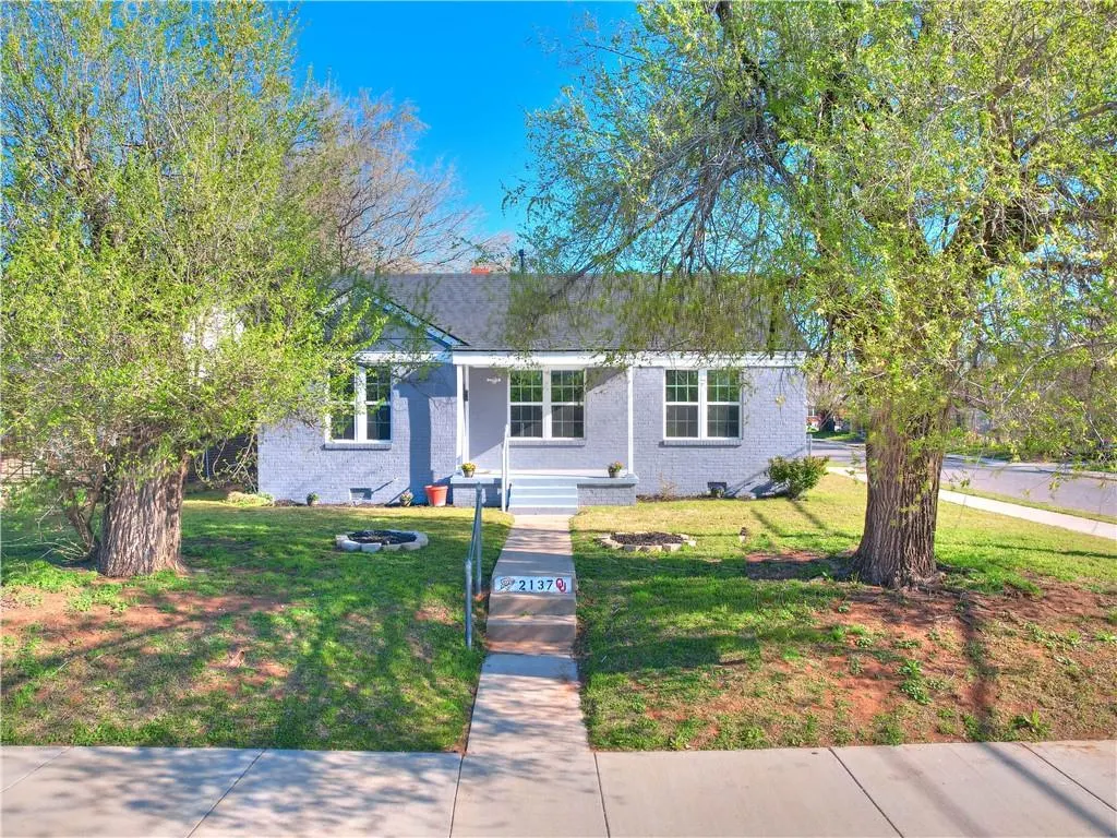 Front exterior — 2137 NE 20th Street, Oklahoma City, OK 73111