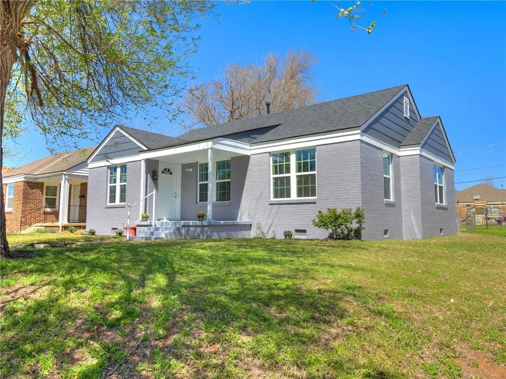 Photo 2 — 2137 NE 20th Street, Oklahoma City, OK 73111