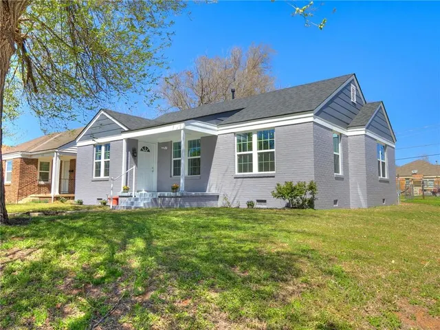 Photo 2 — 2137 NE 20th Street, Oklahoma City, OK 73111