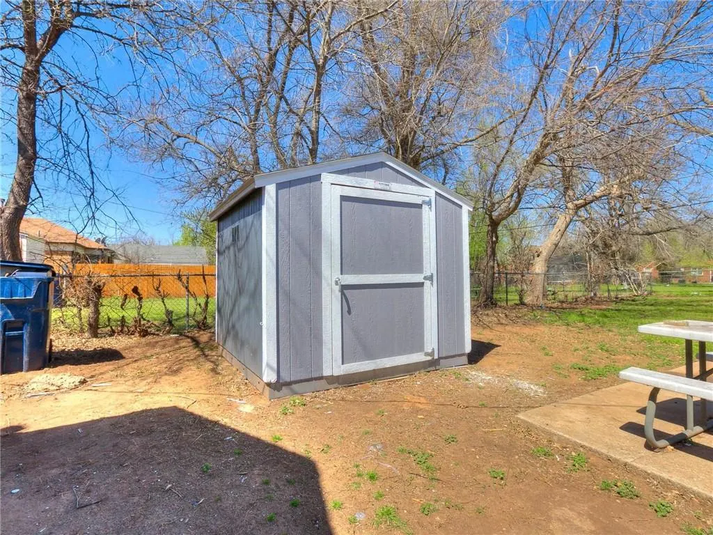 Photo 27 — 2137 NE 20th Street, Oklahoma City, OK 73111