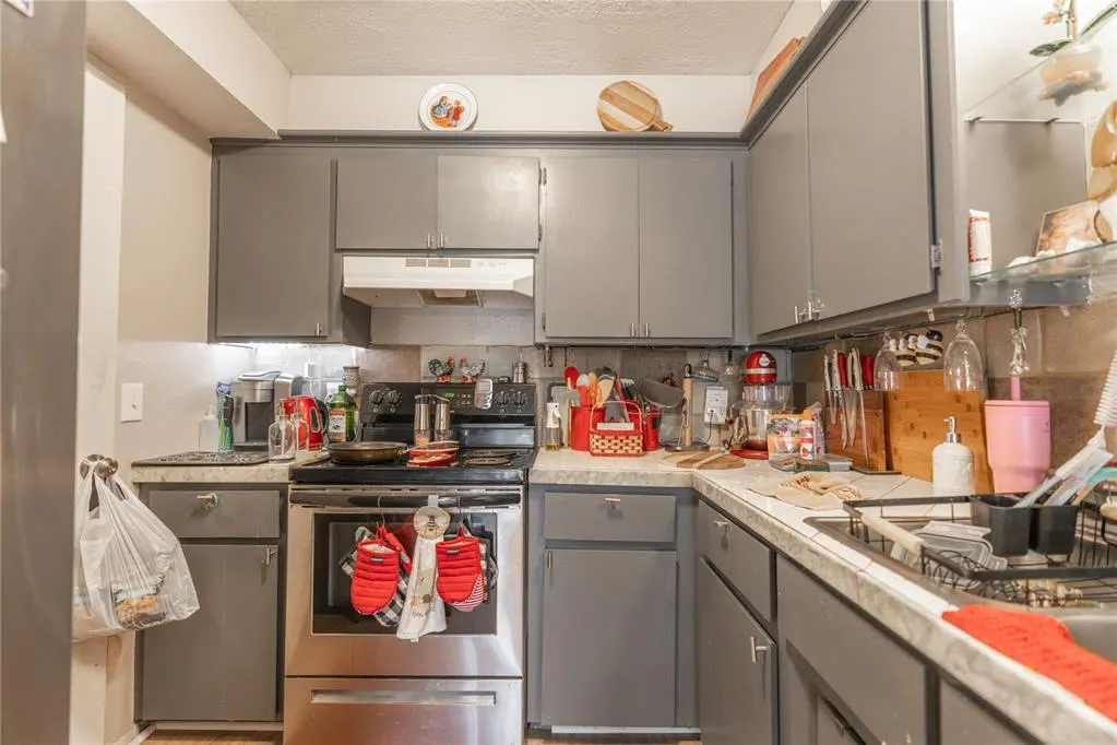 Photo 11 — 124 Barrett Place, Edmond, OK 73003