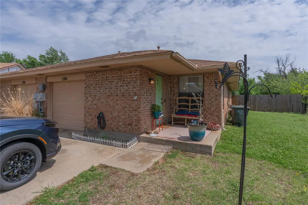 Photo 41 — 124 Barrett Place, Edmond, OK 73003