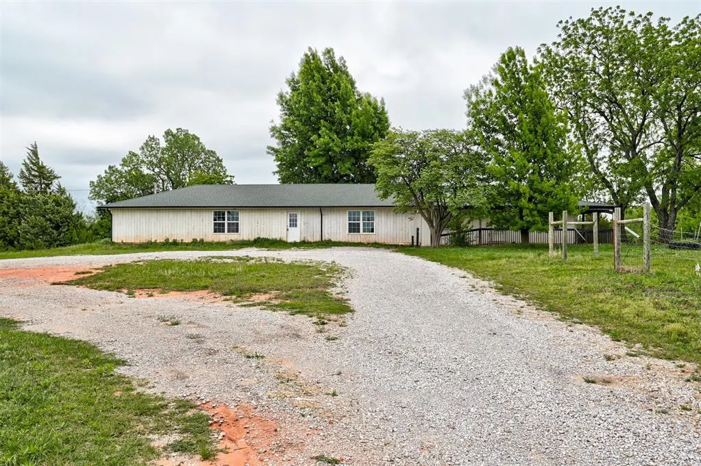 Photo 2 — 2134 N Rockwell Avenue, Newcastle, OK 73065