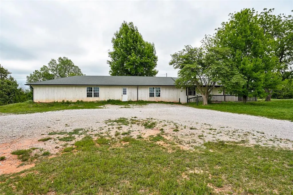 Photo 3 — 2134 N Rockwell Avenue, Newcastle, OK 73065