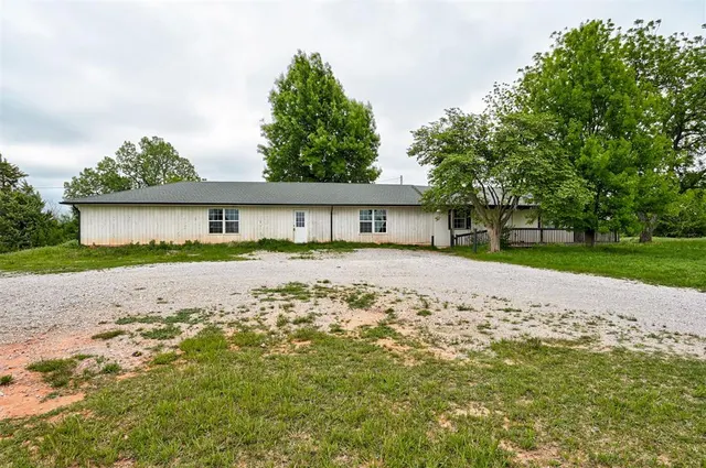Photo 3 — 2134 N Rockwell Avenue, Newcastle, OK 73065