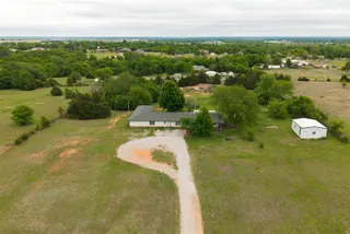 Sold home at 2134 N Rockwell Avenue