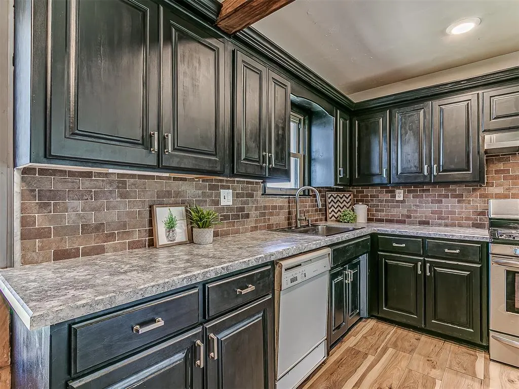 Photo 12 — 21891 N 2855 Road, Kingfisher, OK 73750