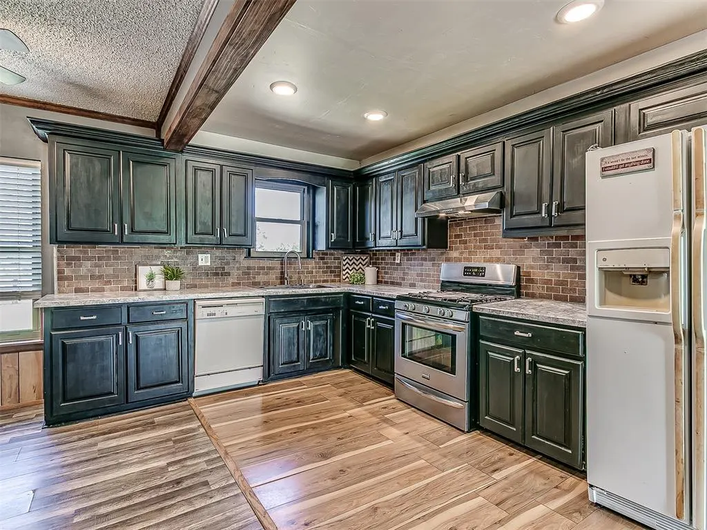 Photo 14 — 21891 N 2855 Road, Kingfisher, OK 73750