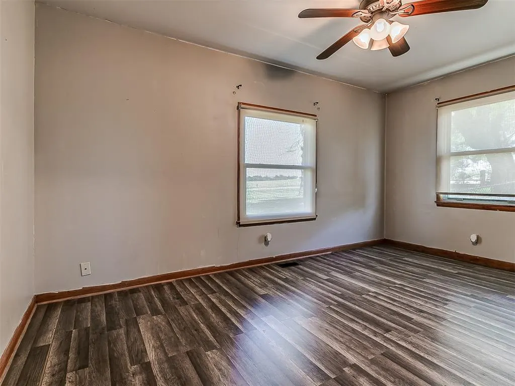 Photo 31 — 21891 N 2855 Road, Kingfisher, OK 73750