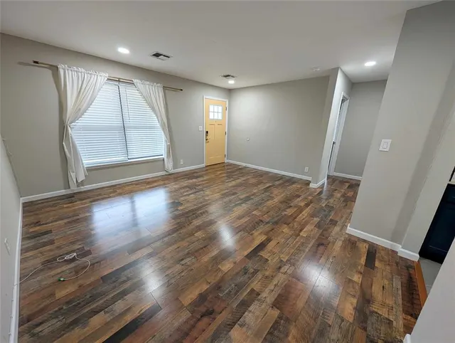 Photo 4 — 2216 Hasley Drive, Oklahoma City, OK 73120