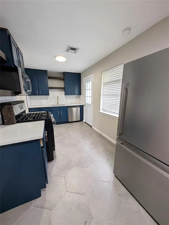 Photo 6 — 2216 Hasley Drive, Oklahoma City, OK 73120