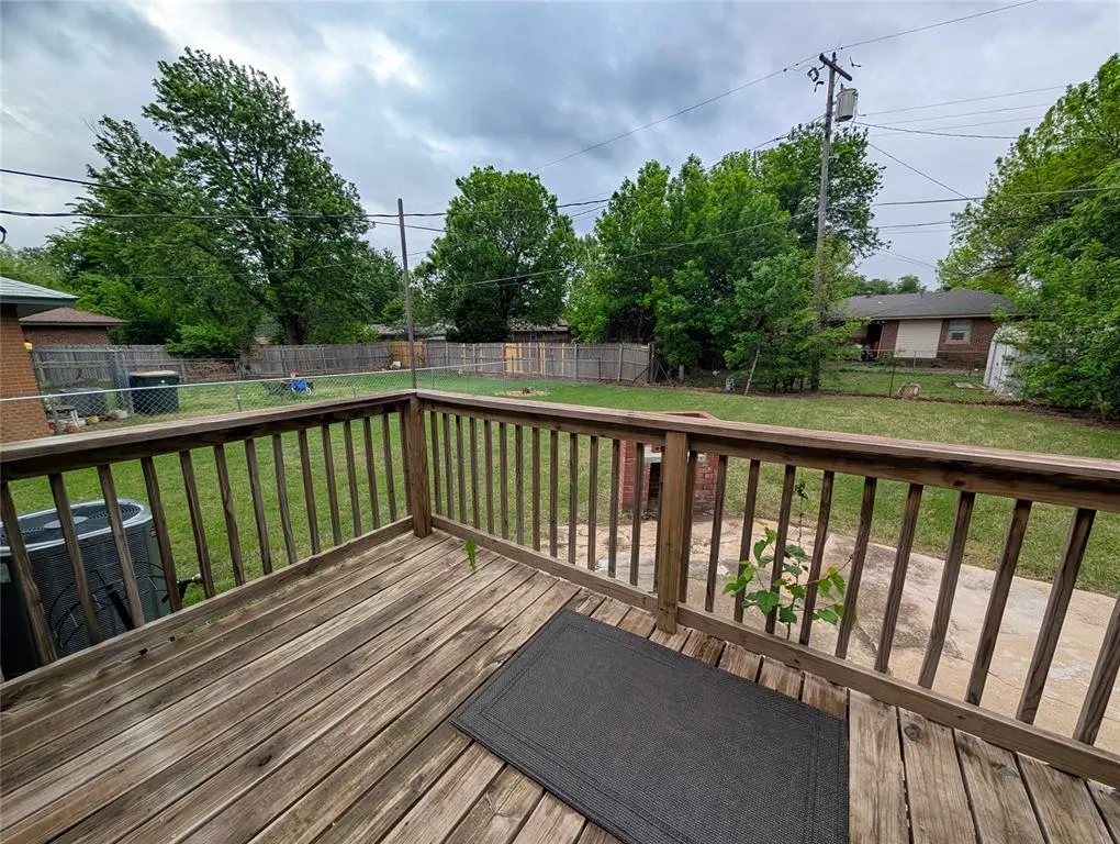 Photo 12 — 2216 Hasley Drive, Oklahoma City, OK 73120