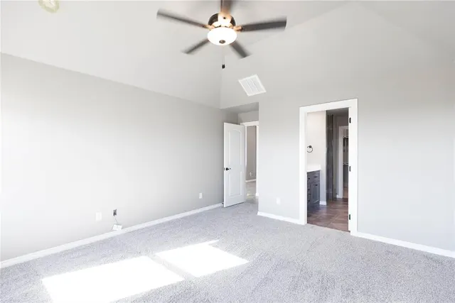 Photo 7 — 3220 Perch Drive, Yukon, OK 73099